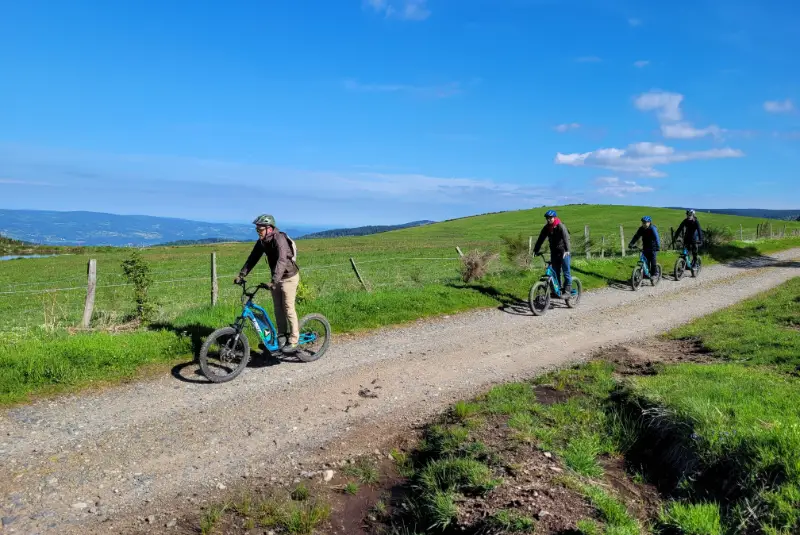 Partir en randonnée avec Trot'in Forez dans les Monts du Forez